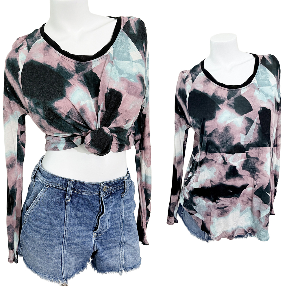 ArtCore 80s color style muted toned abstract tie-dye oversized long sleeve vera